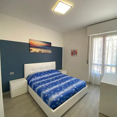 Corso Dante's Paradise Blue - Exclusive In Appartamento Alassio